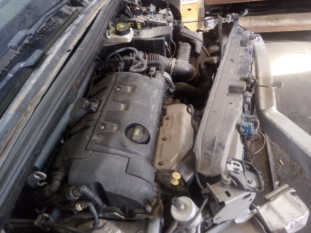  Peugeot 308 2011    EN DESARME